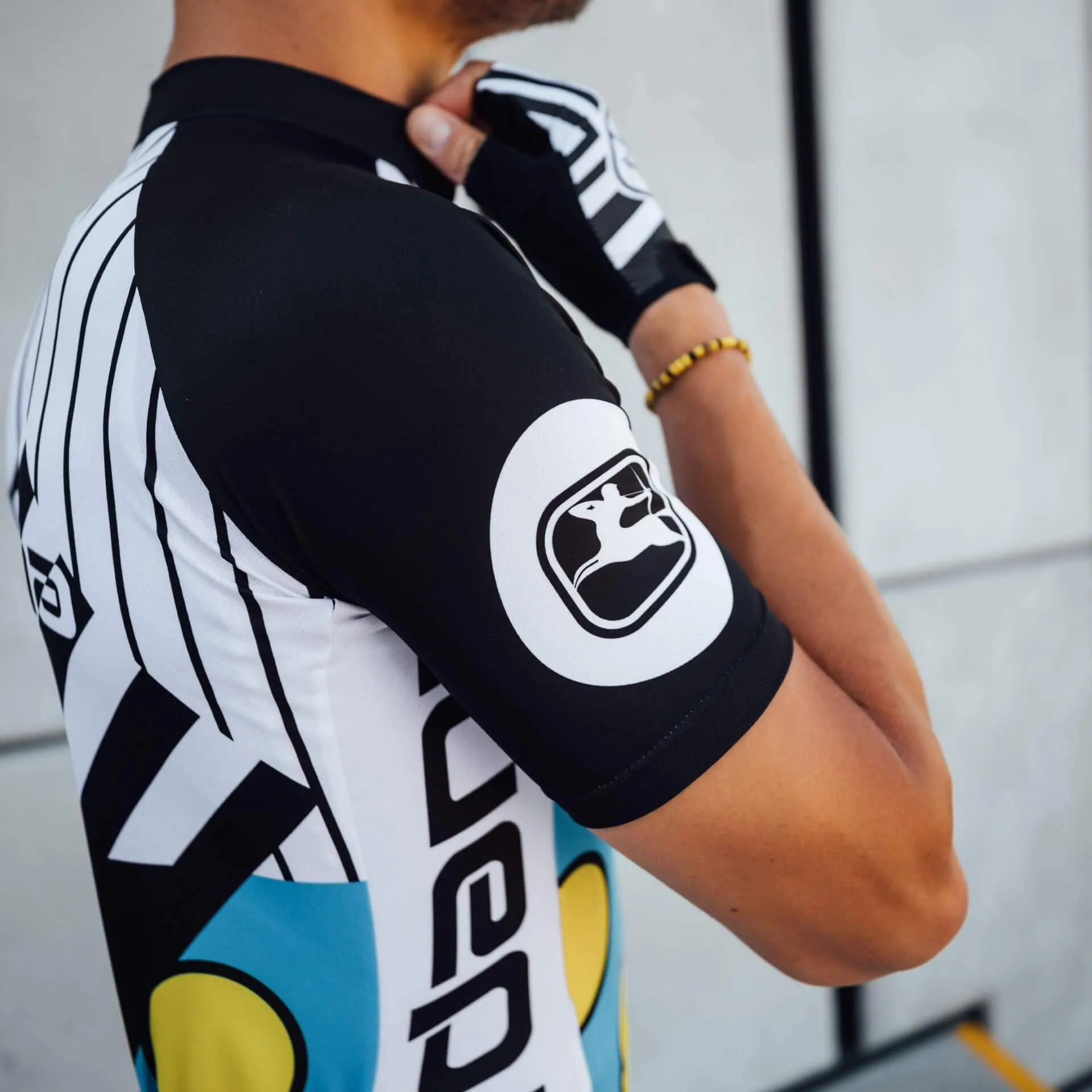 Moda Retro Motivo Black Vero Pro Jersey